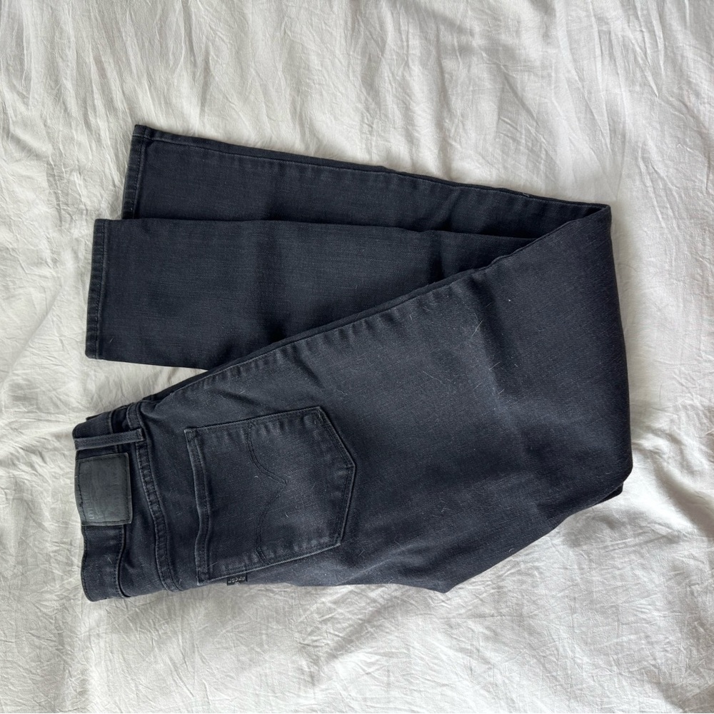 Levi’s 311 Shaping Skinny Jeans